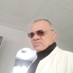 Meet your Posher, Juan